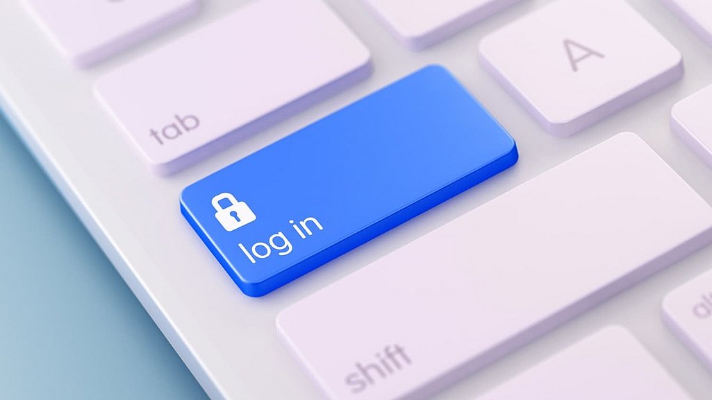 Tastatur mit Log in Button für SuperCard